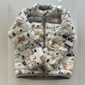 The North Face Kids' Adventure Print Jacket - White and Gray